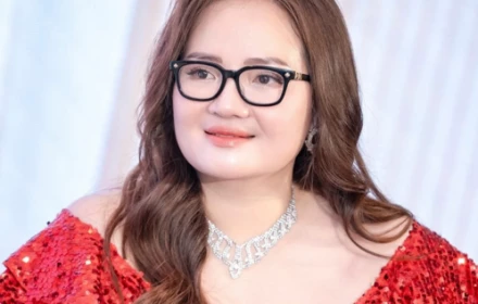 Xong phim: Kê biên hai bất động sản hơn 300 tỷ đồng của Hoàng Hường👇