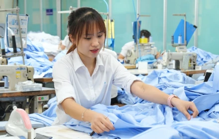 Chính thức: Tăng lương tối thiểu vùng từ 1/1/2026