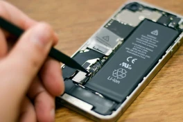 Ai ngờ nước lại là 'thần dược' cho pin lithium giúp pin luôn giữ được điều này!