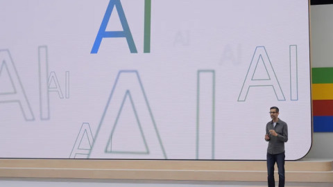 Mèo trên mặt trăng? AI của Google đang tạo ra những phản hồi sai một cách đáng lo ngại
