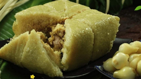 3 nhóm người không nên ăn bánh chưng