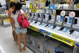 Báo Hàn thở dài ngày đầu năm: Đồ điện tử Hàn Quốc đang bị Trung Quốc qua mặt trên toàn cầu