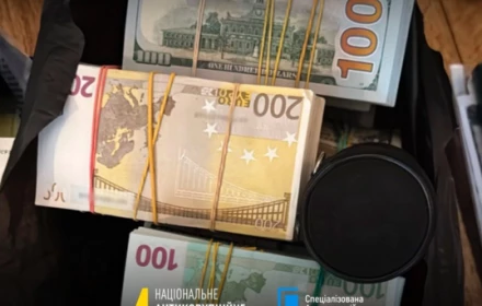 Bê bối tham nhũng 100 triệu USD rung chuyển chính trường Ukraine