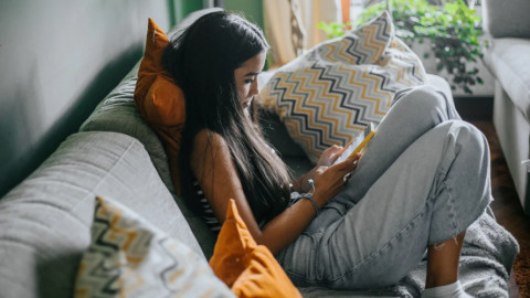 Tìm ra mối liên quan giữa "nghiện mạng xã hội" với rối loạn ăn uống