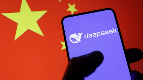 "Thổi bay" 2.000 tỷ USD vốn hóa chứng khoán Mỹ, DeepSeek có thật sự "thần thánh" đến thế?