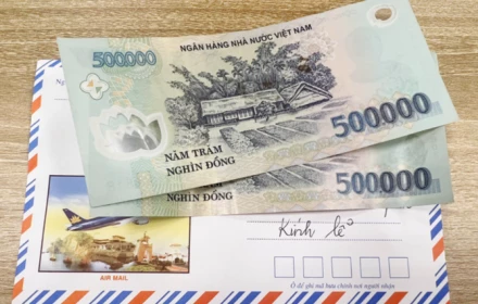 Vì 5 chiếc phong bì phúng viếng nhà thông gia, anh em khẩu chiến ở lễ 49 ngày mẹ