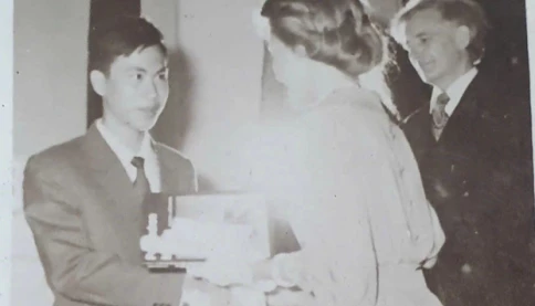 Cuộc sống ít ai ngờ của Tiến sĩ nổi tiếng là "Cậu bé vàng của Toán học Việt Nam”, từng được tuyển thẳng đại học ở Nga