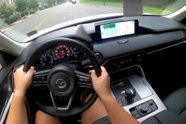 Hiện đại thành "hại điện", chủ xe Mazda hết hồn khi xe phanh gấp ở tốc độ 130km/h