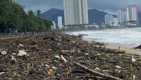 Có một Nha Trang rất lạ sau bão lũ!