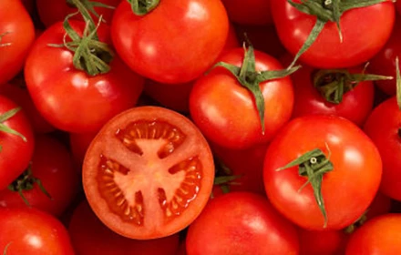 Sắc đỏ trong 8 loại củ quả có lợi cho da