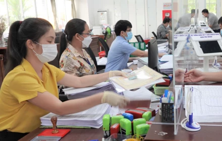 Chỉ đạo hỏa tốc về kiện toàn bộ máy và đội ngũ cán bộ công chức viên chức cấp xã trước 31/12