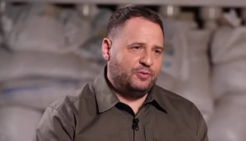 Ukraine dậy sóng: Chánh văn phòng tổng thống bị khám nhà - âm mưu tước quyền ông Zelensky?