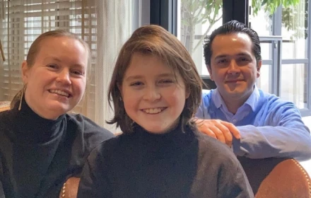 Hành trình không tưởng trở thành tiến sĩ Vật lý của cậu bé 15 tuổi!