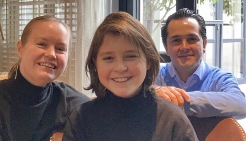 Hành trình không tưởng trở thành tiến sĩ Vật lý của cậu bé 15 tuổi!