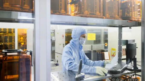 Máy quang khắc đầu tiên của Nga xuất hiện, có khả năng sản xuất chip 350nm