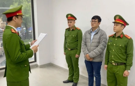 Vì sao bắt trưởng ban quản trị và 5 người  trong vụ tranh chấp chỗ đỗ ô tô ở tầng hầm chung cư?