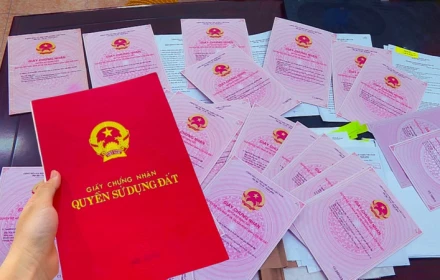 Cần giảm tiền chuyển mục đích đất ở để tránh cảnh người dân phải “mua lại đất của mình”