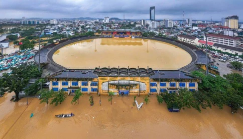 14 kỷ lục mưa lũ xuất hiện trong tháng 11, vẫn còn 1-2 cơn bão/áp thấp nhiệt đới trong tháng 12