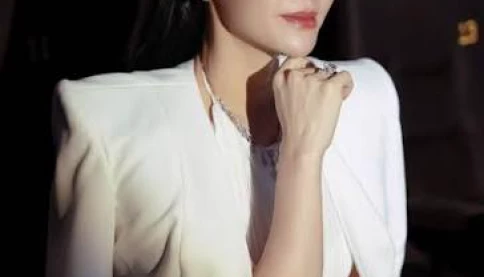 Nhật Kim Anh lên tiếng về tin đồn bị bắt