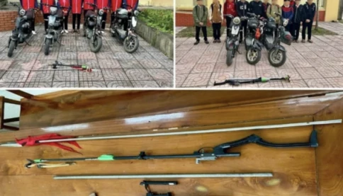 Hà Tĩnh: 20 học sinh rủ nhau hỗn chiến