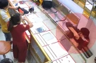 Giả vờ mua vàng rồi cướp bỏ chạy