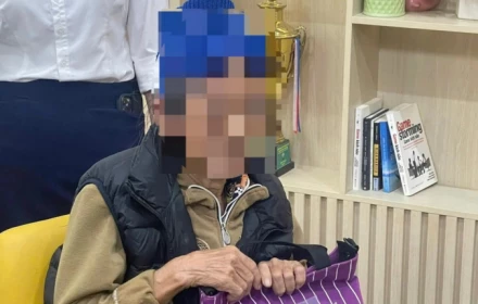 Bà lão bán vàng, quyết chuyển 2 tỷ đồng vì tin "con trai đang nguy kịch"