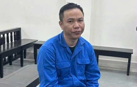 Lừa người nhà bạn gái 78 tỉ để đánh bạc online, giám đốc lãnh án chung thân