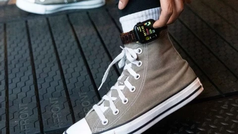 Lý do nhiều người đeo Apple Watch ở cổ chân