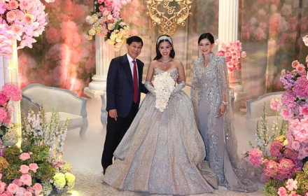 Choáng với bộ váy 600 triệu của diễn viên – doanh nhân Thủy Tiên diện trong lễ cưới con gái