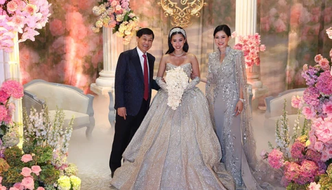 Choáng với bộ váy 600 triệu của diễn viên – doanh nhân Thủy Tiên diện trong lễ cưới con gái