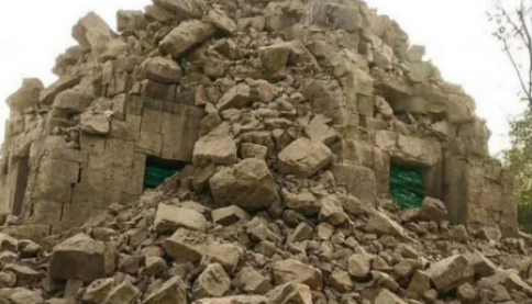 Video ai đó đã vẫy cờ trắng ở biên giới Thái Lan - Campuchia