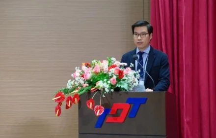 Tân Phó giáo sư là Hiệu trưởng của "trường đại học nghìn tỷ", nhiều năm là Chiến sĩ thi đua