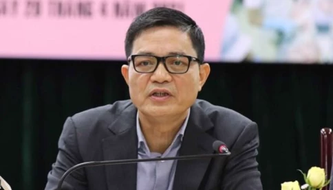 Hai cựu Cục trưởng Cục An toàn thực phẩm và các chuyên viên nhận hối lộ hơn 100 tỉ