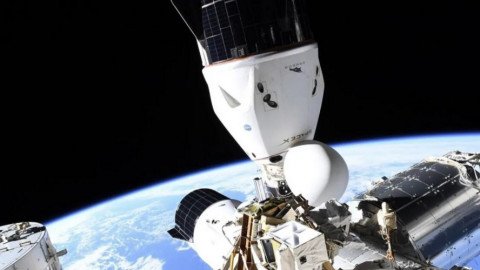 NASA sẽ đưa hai phi hành gia bị kẹt trong không gian về sớm hơn dự kiến