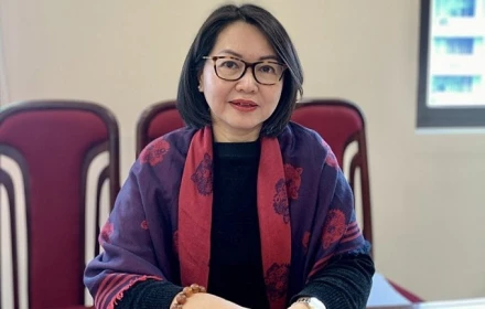 Chữ ký của cựu Cục trưởng An toàn thực phẩm giá 'ít nhất 2 triệu đồng'