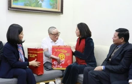 Hà Nội chi hơn 547 tỷ đồng tặng quà Tết Nguyên đán 2026: Những đối tượng nào được nhận?