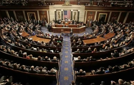 Nghị quyết ngăn Tổng thống Trump dùng vũ lực với Venezuela bị bác bỏ, căng thẳng dâng cao