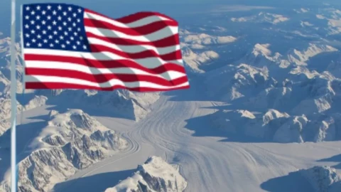 Mỹ "thèm khát" đảo Greenland đến mức nào?