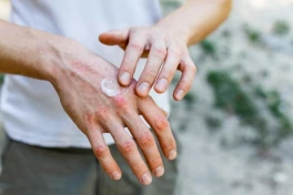 8 dấu hiệu cảnh báo thận đang suy yếu