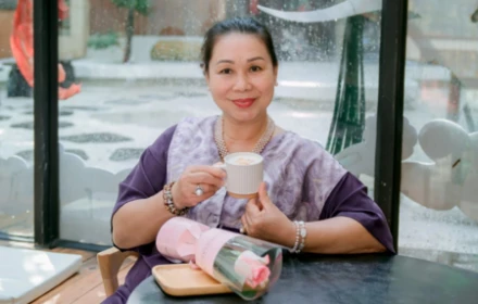 Nhận gần 6 tỷ đồng tiền đền bù, người phụ nữ Hà Nội mua ngay 100 cây vàng