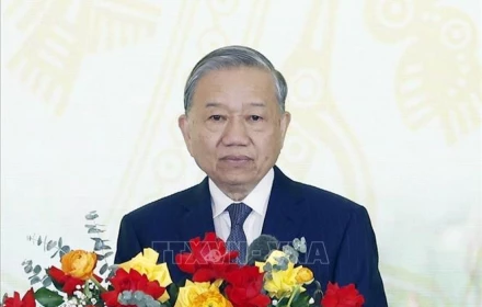 Trung ương sẽ tập trung giải quyết vấn đề công tác nhân sự Đại hội XIV của Đảng