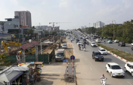 Có giải pháp gì cho Hà Nội đỡ phải xén vỉa hè, mở rộng mặt đường?