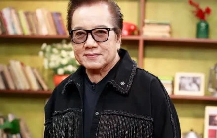 Nam ca sĩ vẫn ra album ở tuổi 80, cam kết hát đến năm 104 tuổi