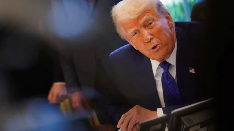 Cái giá của viện trợ: Ông Trump đòi sở hữu 50% tài nguyên đất hiếm của Ukraine