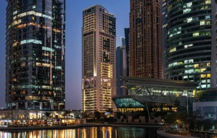 Nữ tiếp viên hàng không 25 tuổi tử vong trong phòng khách sạn 5 sao