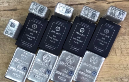 Chiều 26/12, giá bạc Phú Quý tăng vọt 100.000 đồng/lượng so với phiên sáng