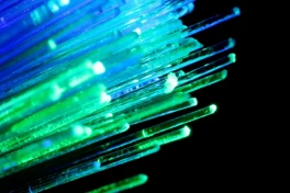 Bái phục "pháp sư Trung Hoa": tìm ra bí thuật tăng tốc độ cáp quang Internet lên gấp 10.000 lần
