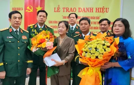 Vinh danh những cống hiến đặc biệt của Đại tướng Lê Văn Dũng