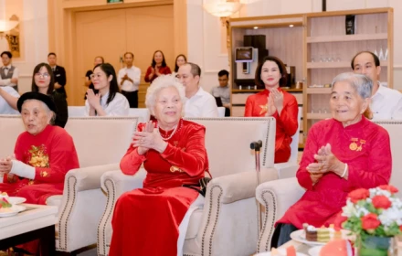 Những ai được tặng 400.000 đồng dịp Tết 2026, cách nhận qua VNeID thế nào?