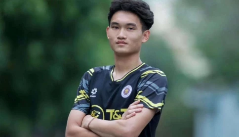 Phạm Đình Hải - Thủ môn 19 tuổi cao 1m85 vừa được gọi bổ sung cho U23 Việt Nam, là ai?